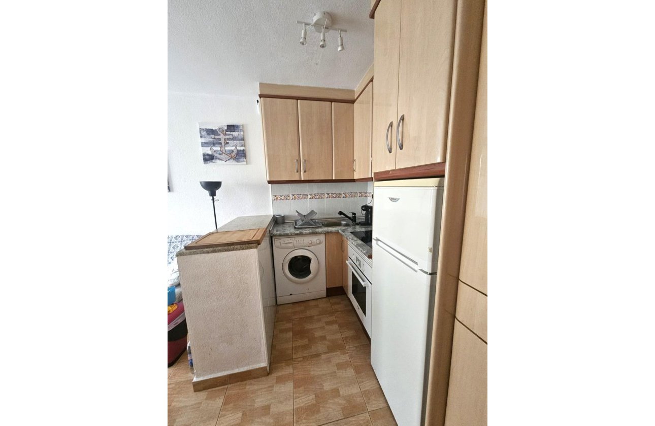 Herverkoop - Bungalow -
Torrevieja - Los Balcones