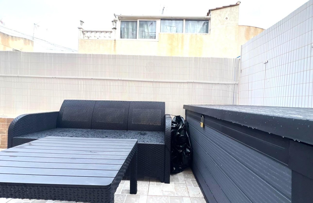Herverkoop - Bungalow -
Torrevieja - Los Balcones