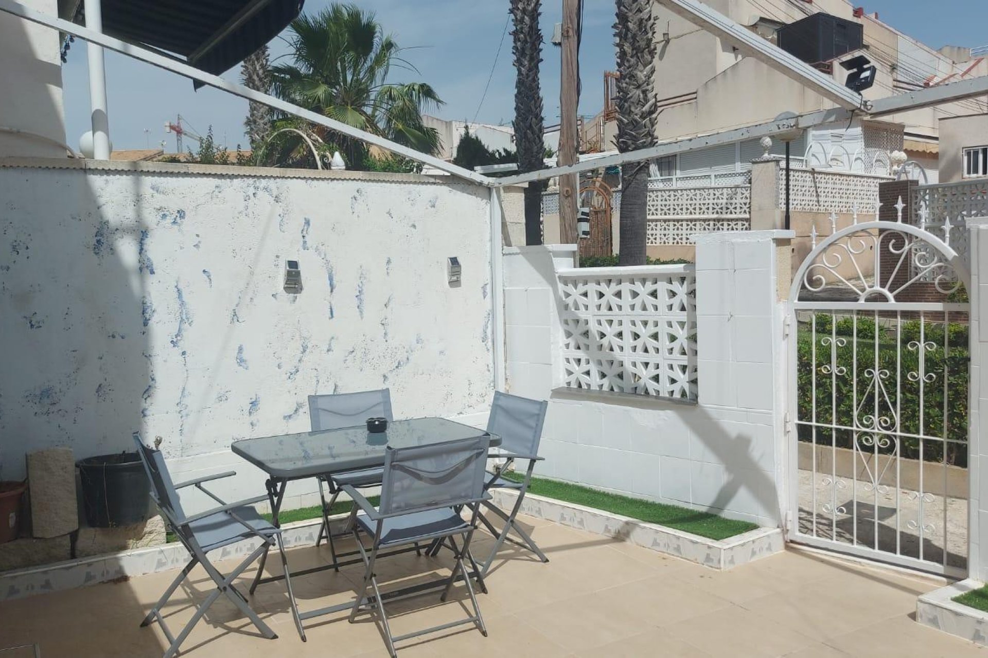 Herverkoop - Bungalow -
Torrevieja - Los Balcones