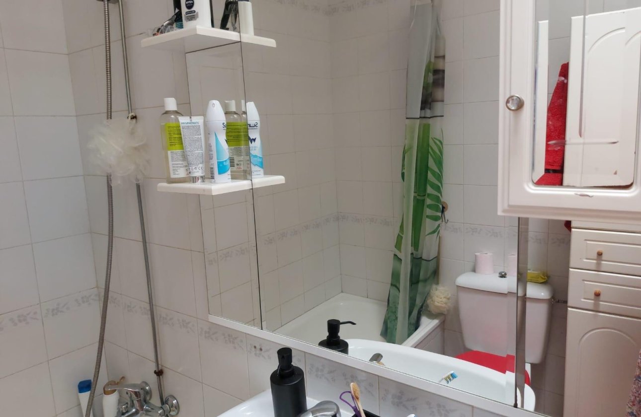 Herverkoop - Bungalow -
Torrevieja - Los Balcones