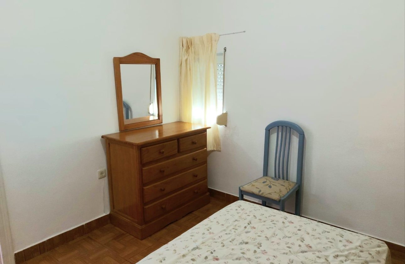 Herverkoop - Bungalow -
Torrevieja - Los Balcones