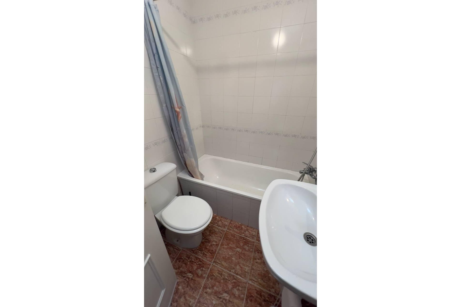 Herverkoop - Bungalow -
Torrevieja - Los Balcones