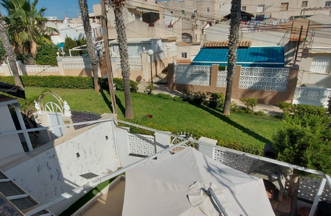 Herverkoop - Bungalow -
Torrevieja - Los Balcones