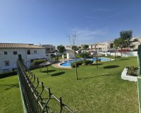 Herverkoop - Bungalow -
Torrevieja - Los Balcones