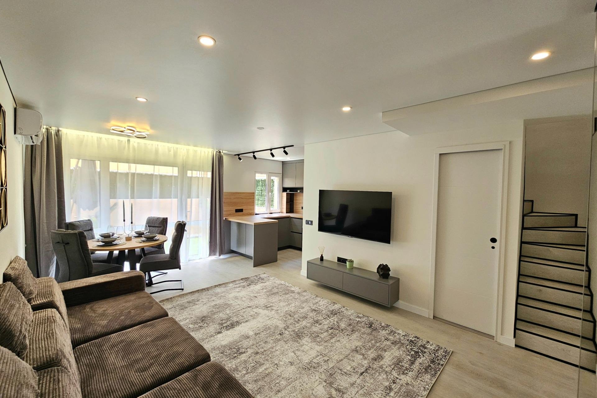 Herverkoop - Bungalow -
Torrevieja - Los Europeos