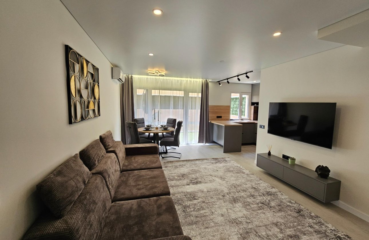 Herverkoop - Bungalow -
Torrevieja - Los Europeos