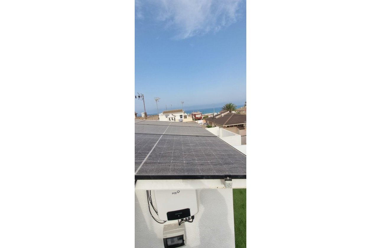Herverkoop - Bungalow -
Torrevieja - Los Europeos