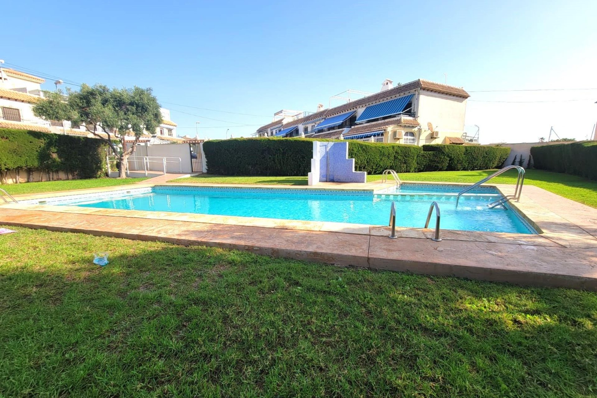 Herverkoop - Bungalow -
Torrevieja - Los Frutales