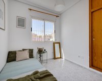 Herverkoop - Bungalow -
Torrevieja - Los Frutales