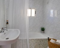 Herverkoop - Bungalow -
Torrevieja - Los Frutales