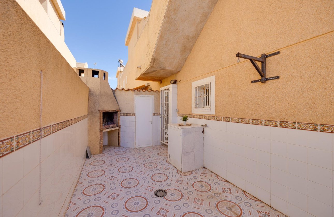 Herverkoop - Bungalow -
Torrevieja - Los Frutales