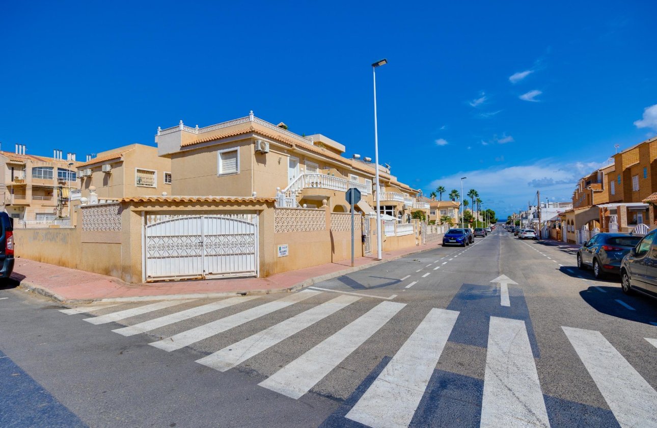 Herverkoop - Bungalow -
Torrevieja - Los Frutales