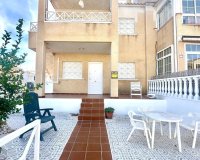 Herverkoop - Bungalow -
Torrevieja - Playa de los Locos
