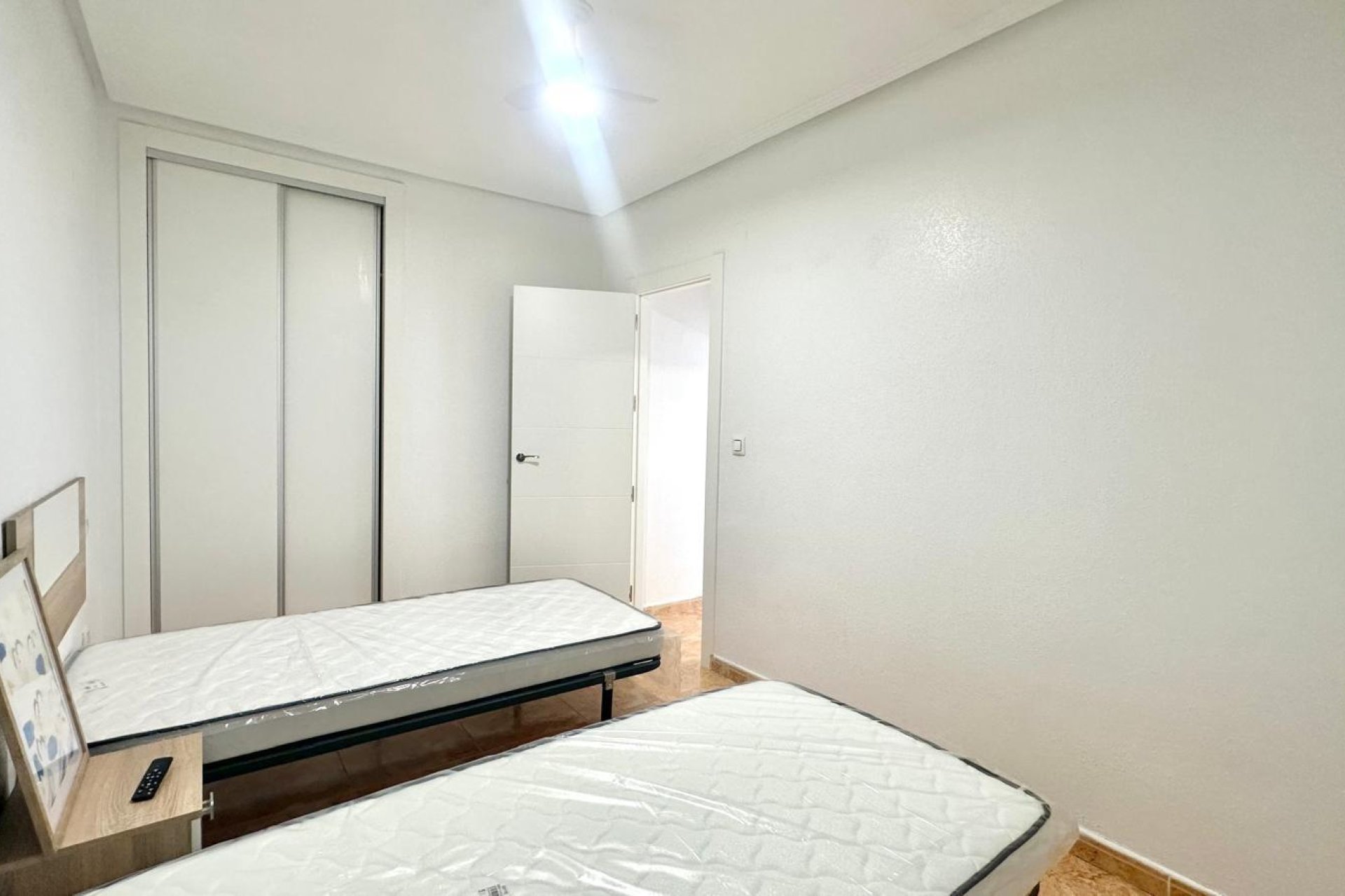 Herverkoop - Bungalow -
Torrevieja - Playa de los Locos