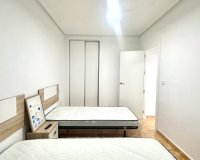 Herverkoop - Bungalow -
Torrevieja - Playa de los Locos