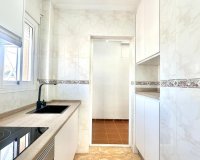 Herverkoop - Bungalow -
Torrevieja - Playa de los Locos