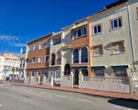 Herverkoop - Bungalow -
Torrevieja - Playa De Los Naufragos