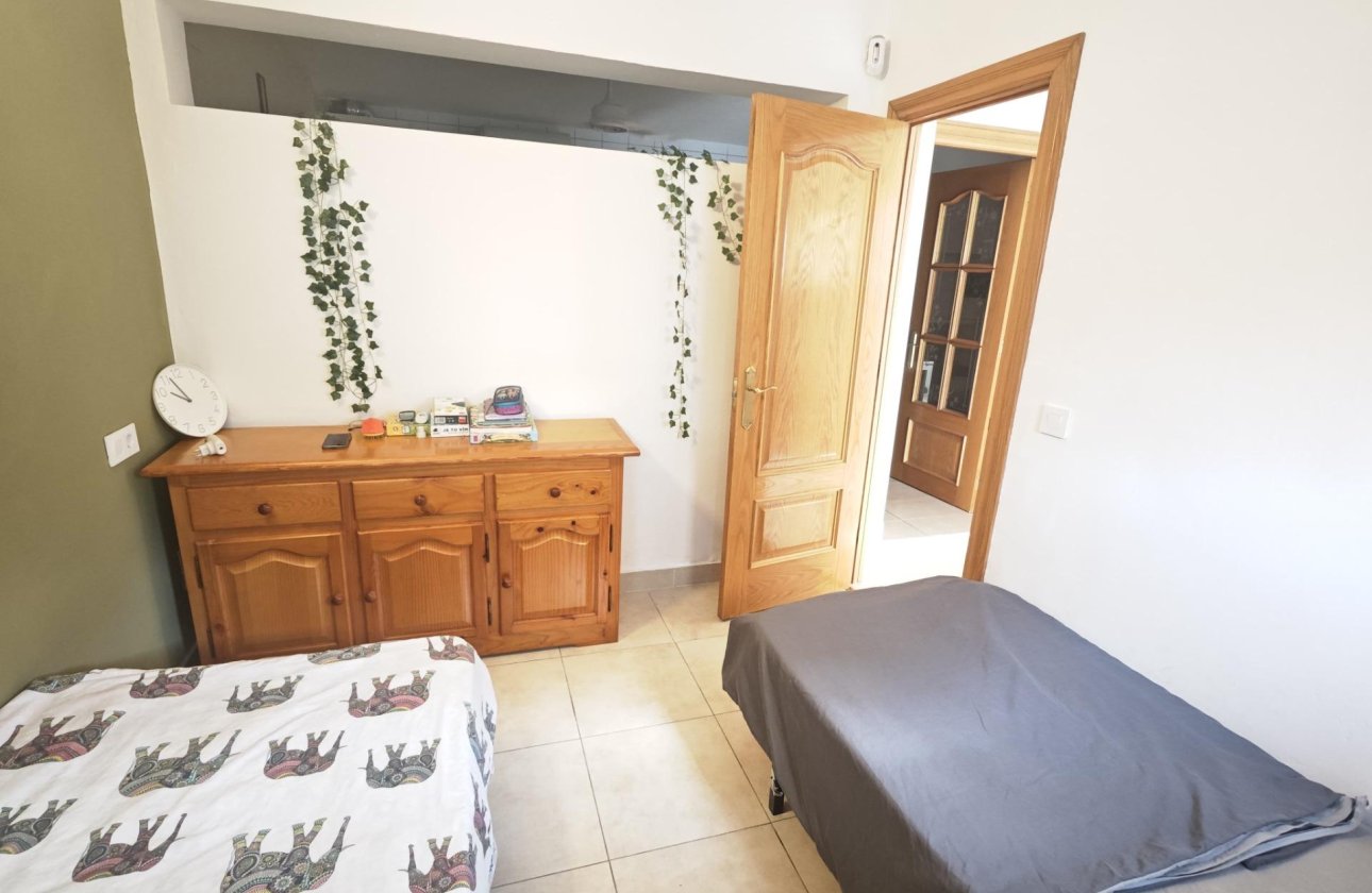 Herverkoop - Bungalow -
Torrevieja - Playa del Cura