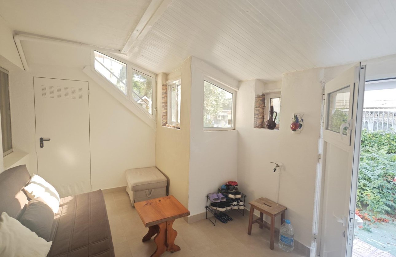 Herverkoop - Bungalow -
Torrevieja - Playa del Cura