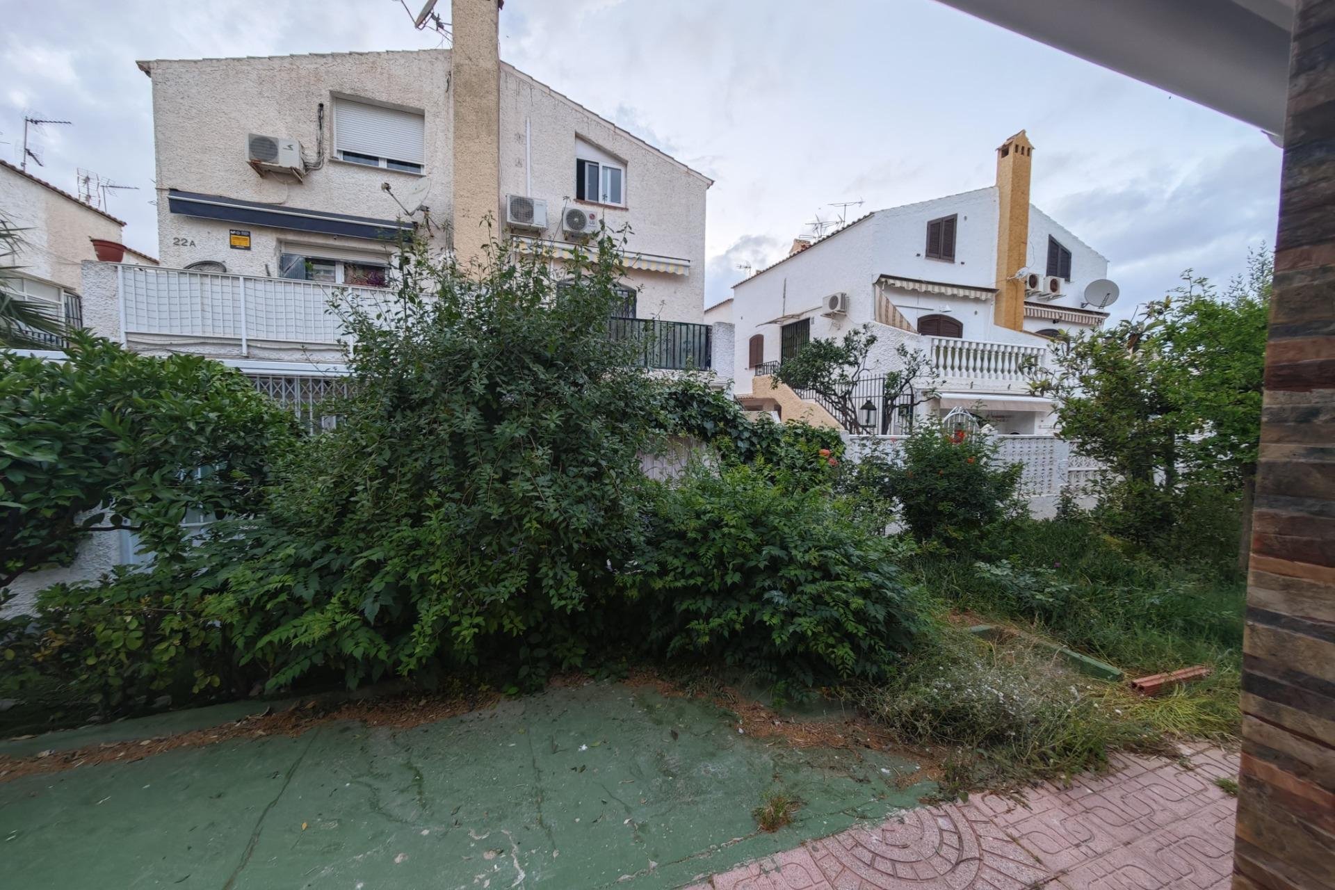 Herverkoop - Bungalow -
Torrevieja - Playa del Cura