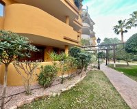 Herverkoop - Bungalow -
Torrevieja - Punta Prima