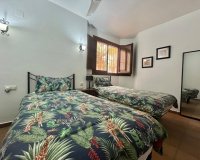 Herverkoop - Bungalow -
Torrevieja - Punta Prima