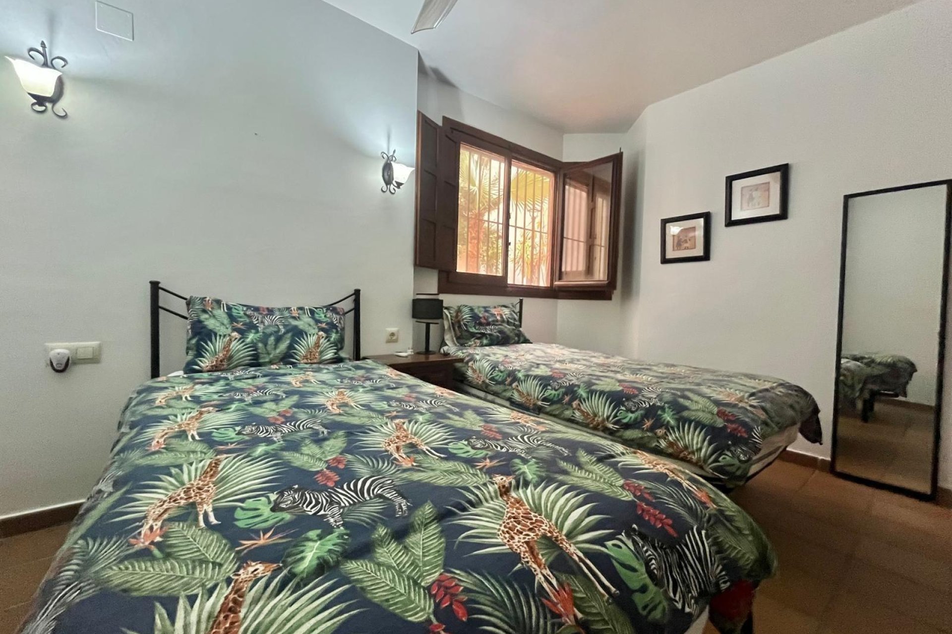 Herverkoop - Bungalow -
Torrevieja - Punta Prima