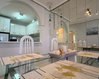 Herverkoop - Bungalow -
Torrevieja - Punta Prima