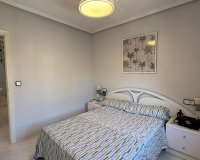 Herverkoop - Bungalow -
Torrevieja - Punta Prima
