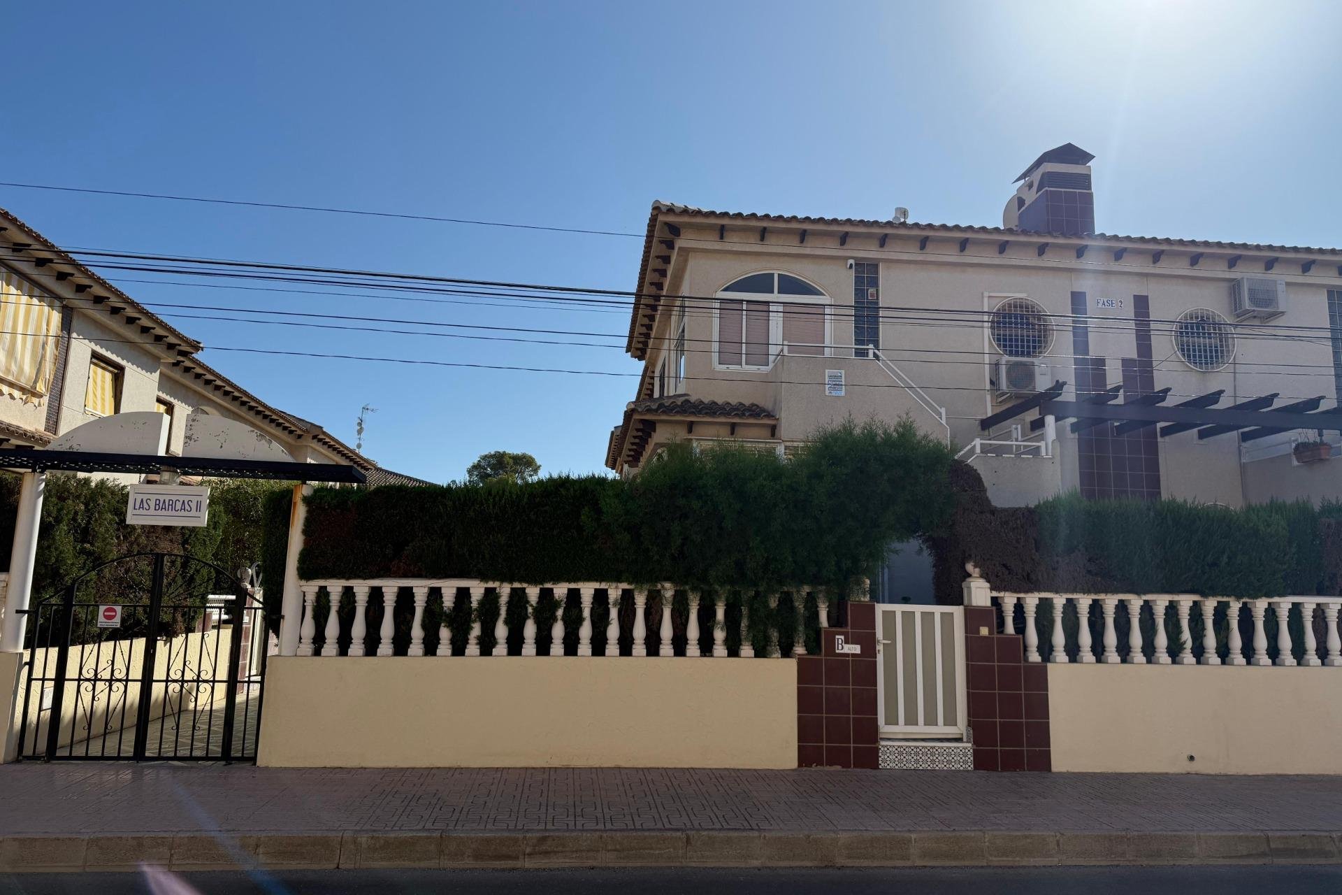 Herverkoop - Bungalow -
Torrevieja - Punta Prima