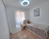 Herverkoop - Bungalow -
Torrevieja - Sector 25