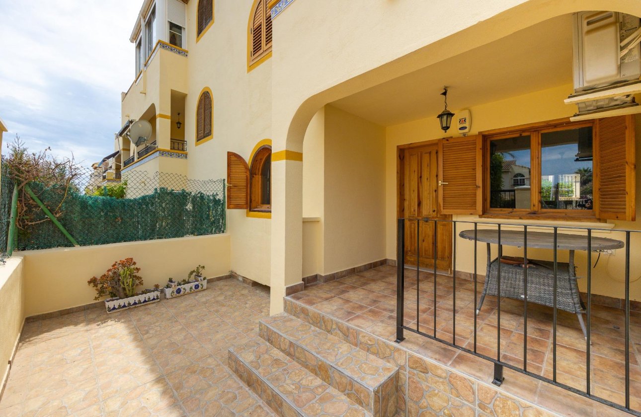 Herverkoop - Bungalow -
Torrevieja - Torre La Mata