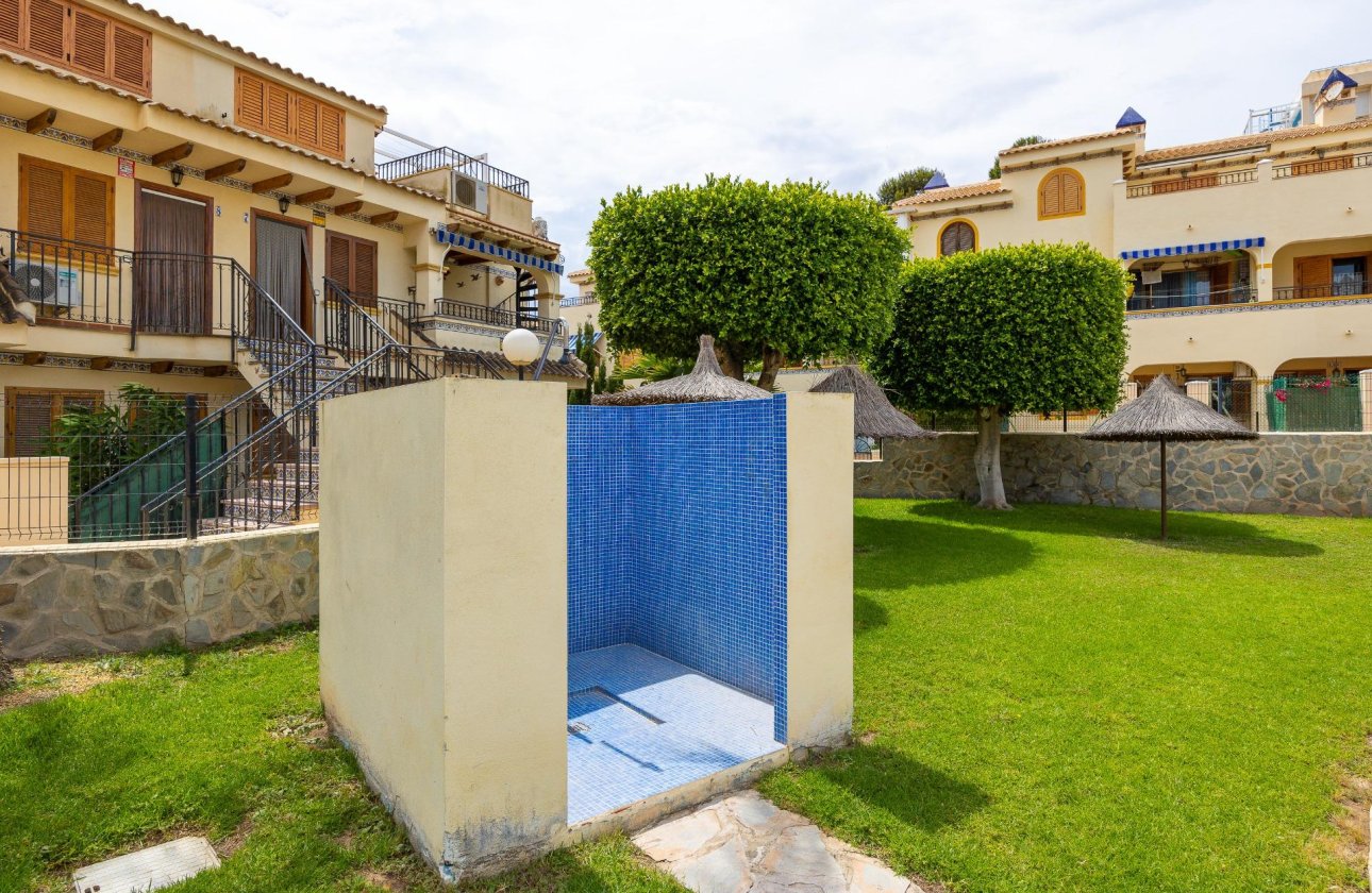 Herverkoop - Bungalow -
Torrevieja - Torre La Mata