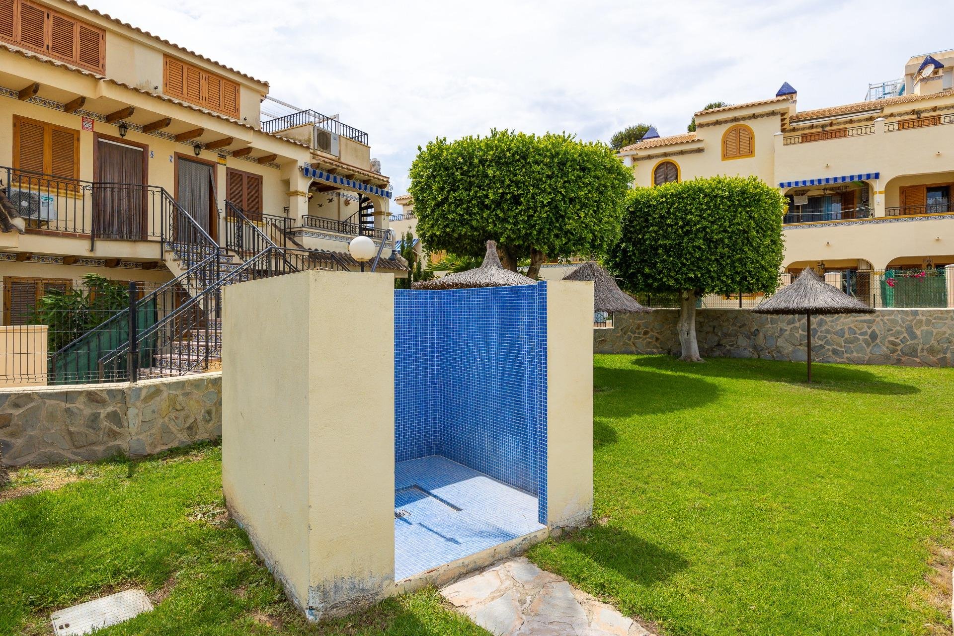 Herverkoop - Bungalow -
Torrevieja - Torre La Mata