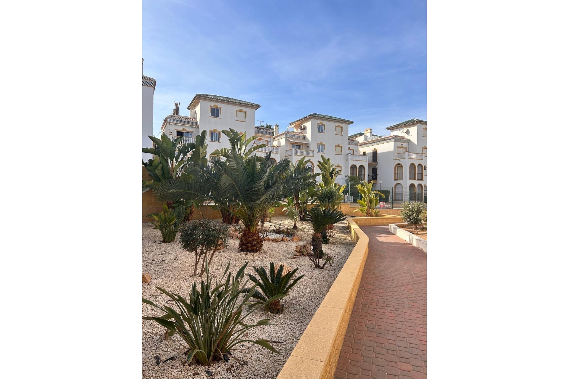 Herverkoop - Bungalow -
Torrevieja - Torre La Mata