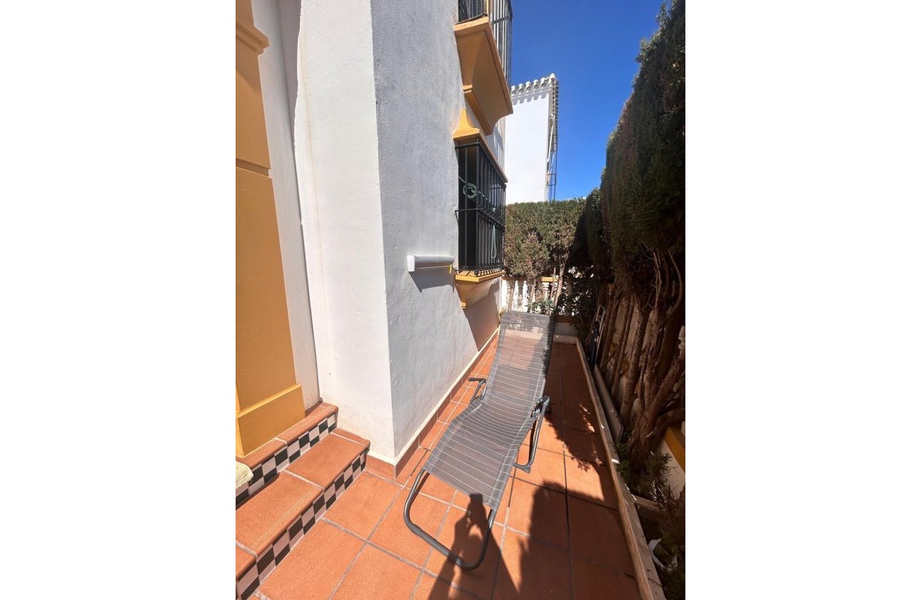 Herverkoop - Bungalow -
Torrevieja - Torre La Mata