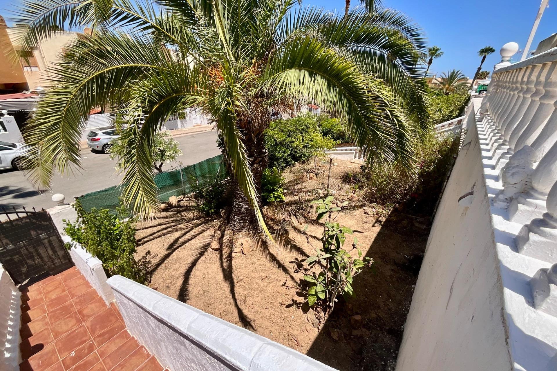 Herverkoop - Bungalow -
Torrevieja - Torreblanca