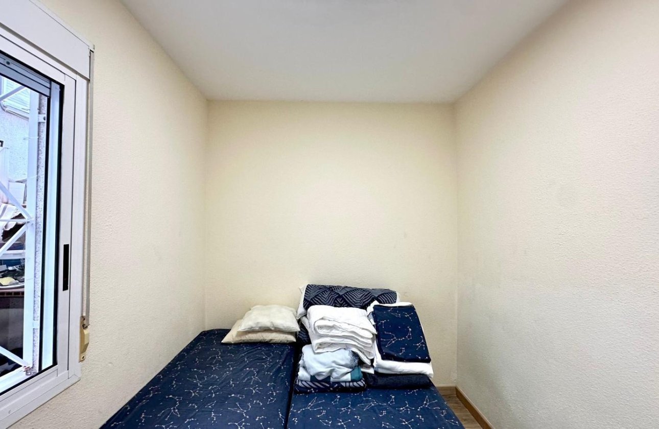 Herverkoop - Bungalow -
Torrevieja - Torreblanca