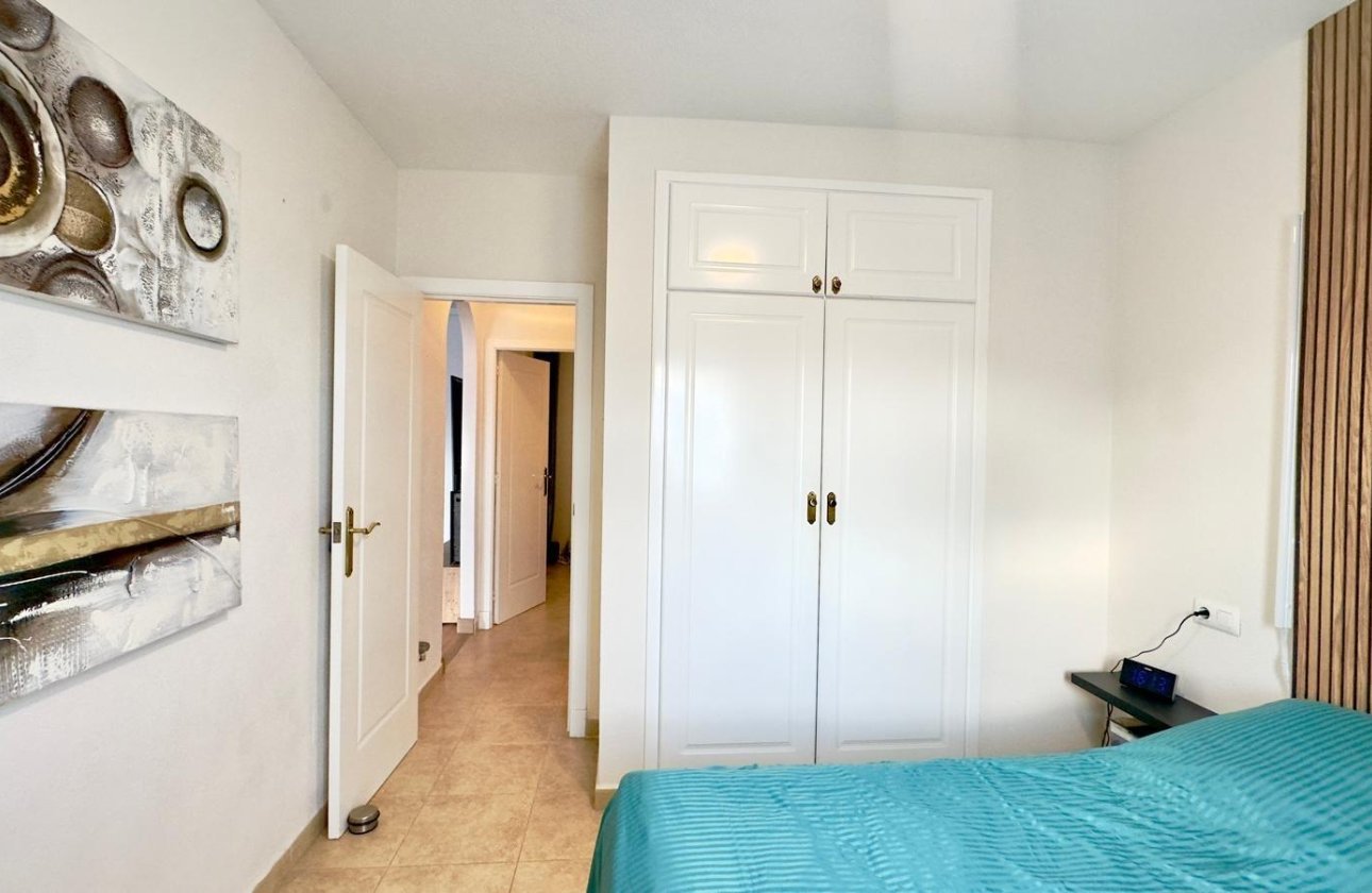 Herverkoop - Bungalow -
Torrevieja - Torreblanca