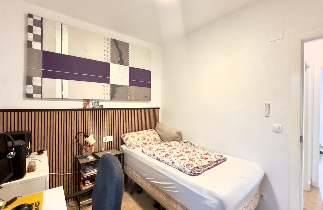 Herverkoop - Bungalow -
Torrevieja - Torreblanca