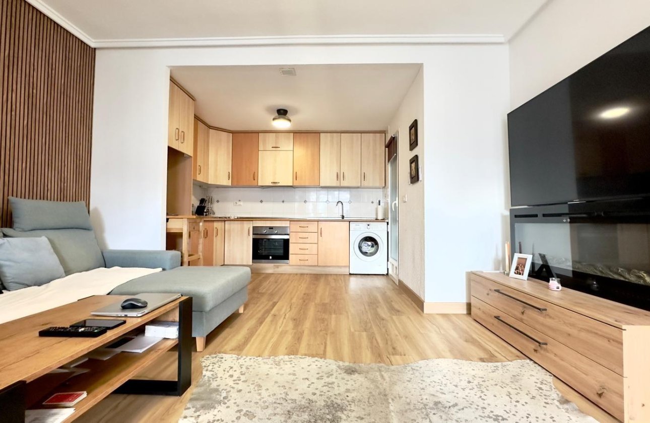 Herverkoop - Bungalow -
Torrevieja - Torreblanca