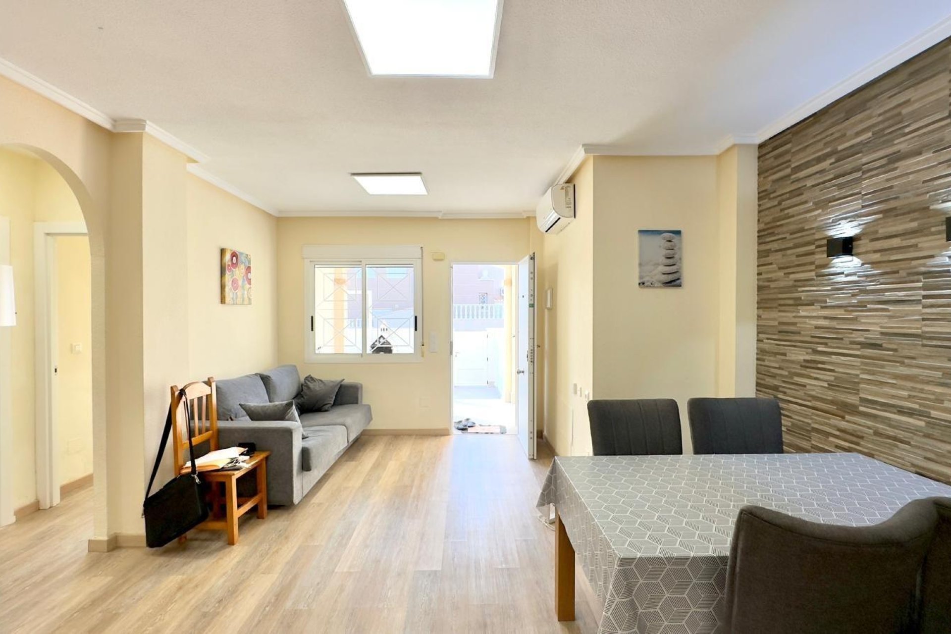 Herverkoop - Bungalow -
Torrevieja - Torreblanca