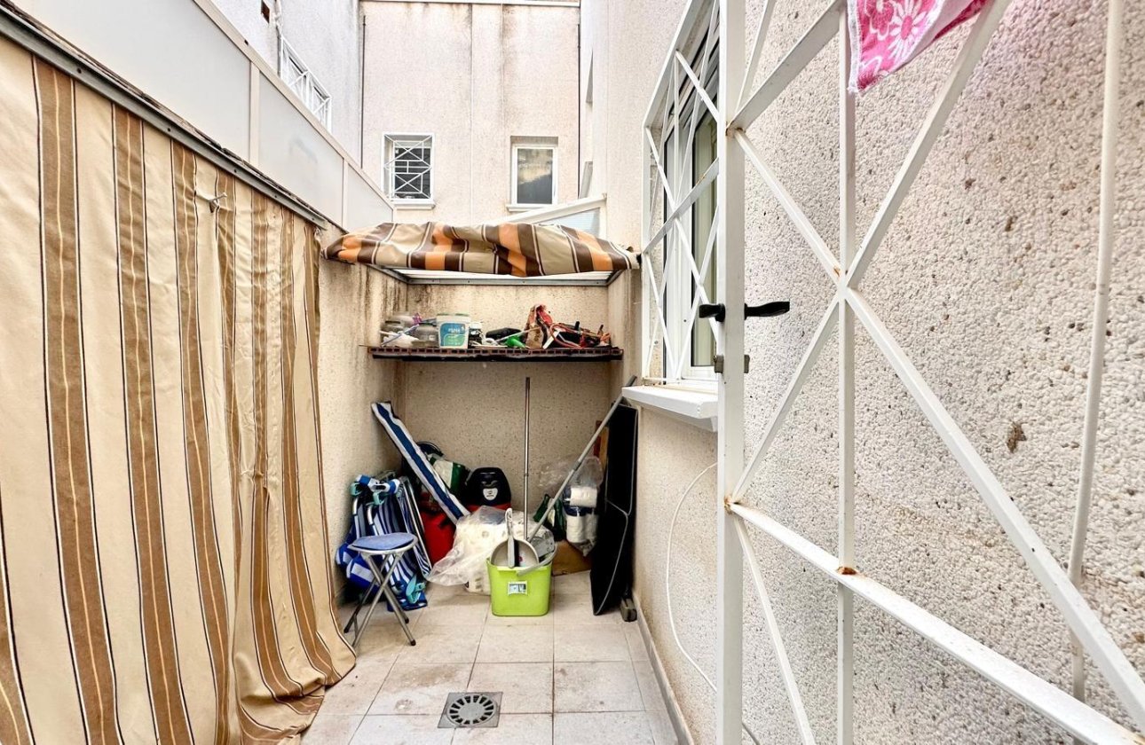 Herverkoop - Bungalow -
Torrevieja - Torreblanca