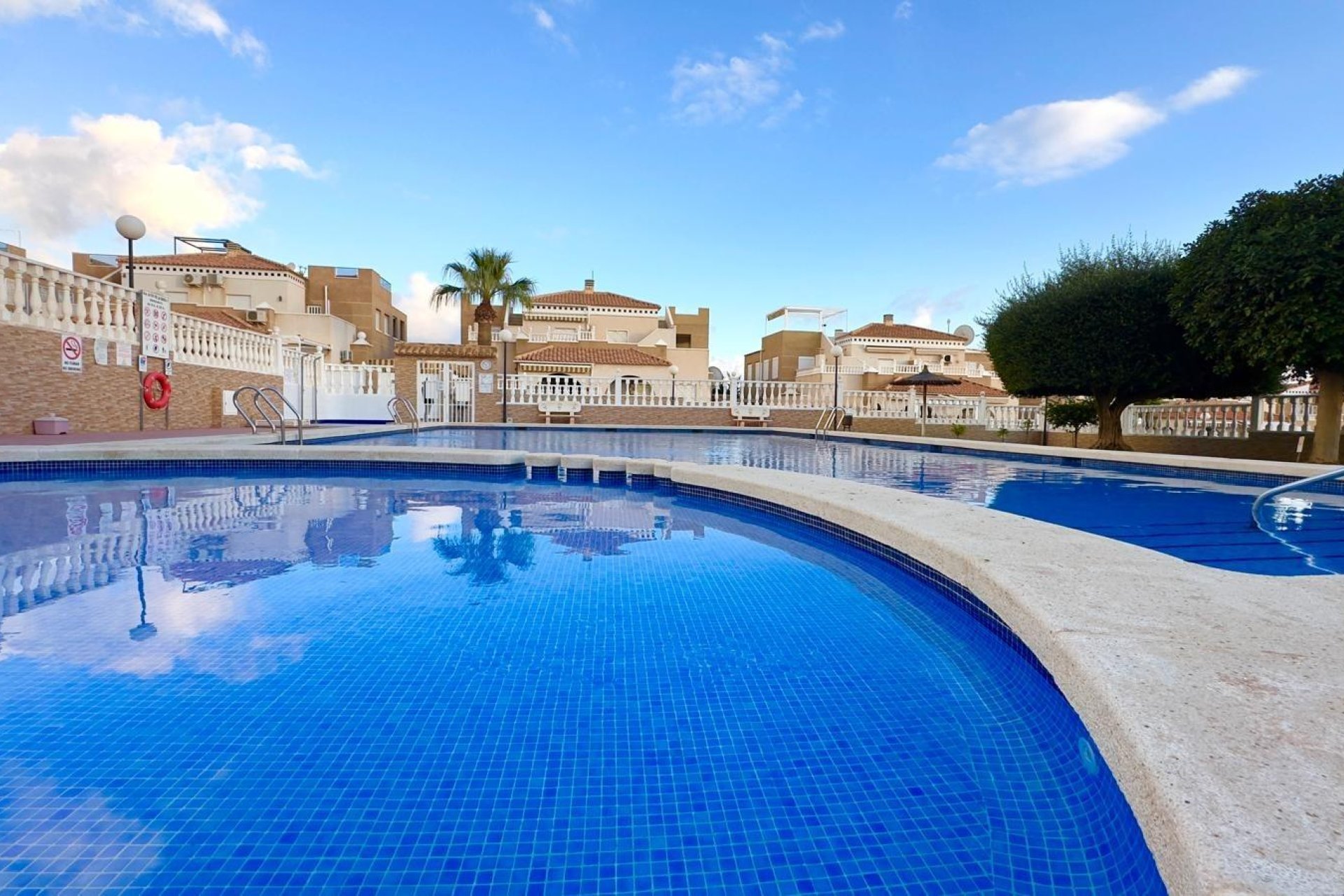 Herverkoop - Bungalow -
Torrevieja - Torreblanca