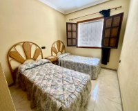 Herverkoop - Bungalow -
Torrevieja - Torreblanca