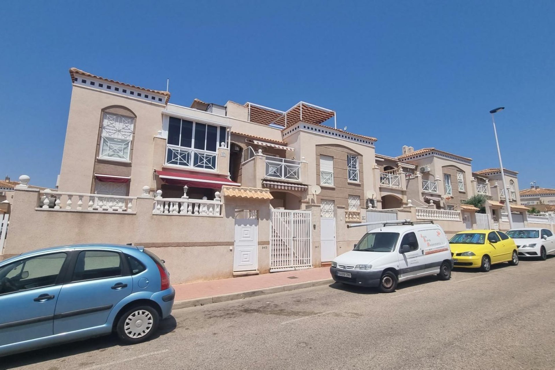 Herverkoop - Bungalow -
Torrevieja - Torreblanca