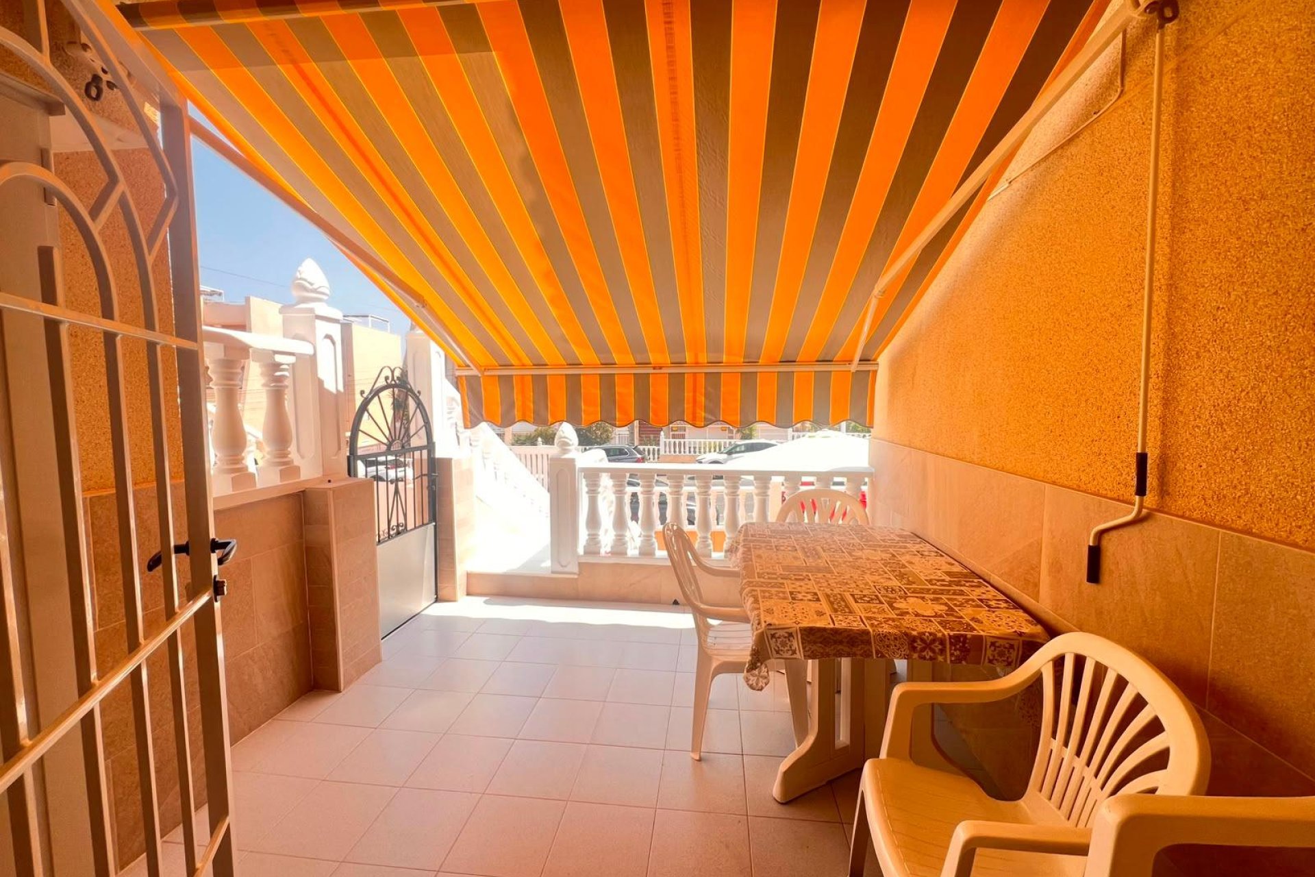 Herverkoop - Bungalow -
Torrevieja - Torrejón