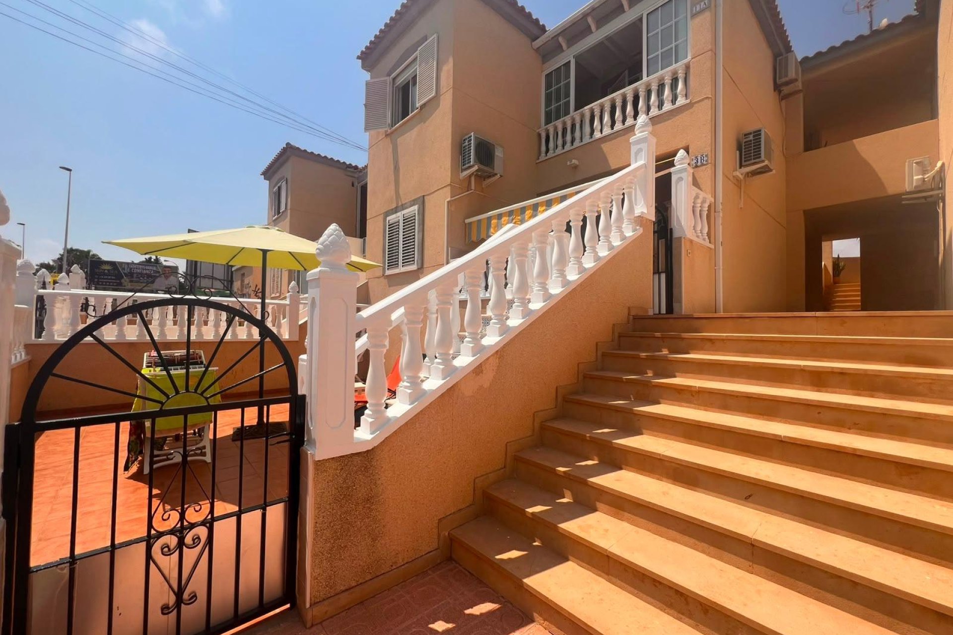 Herverkoop - Bungalow -
Torrevieja - Torrejón