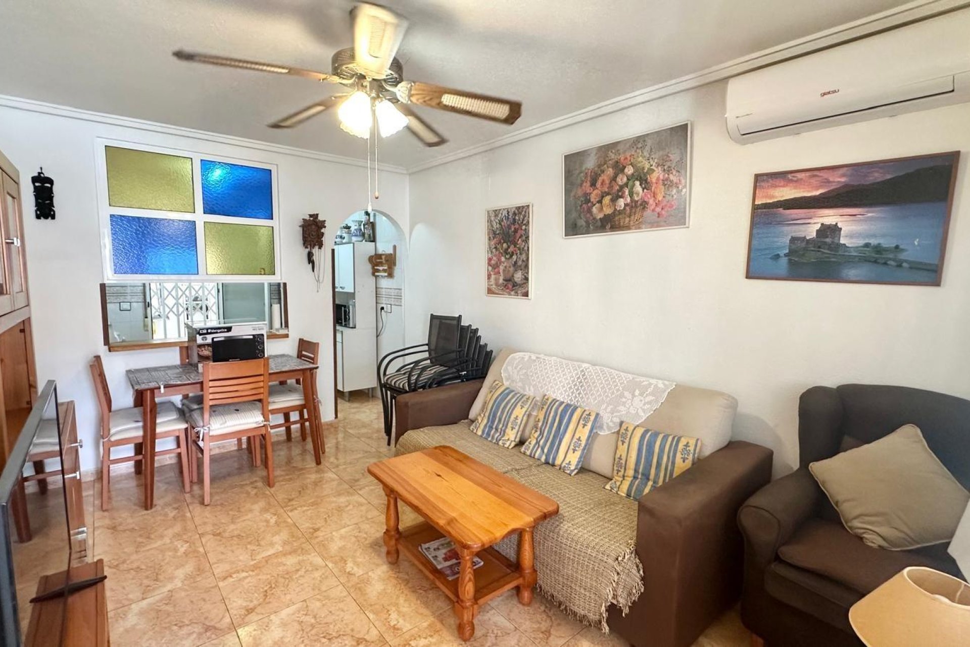 Herverkoop - Bungalow -
Torrevieja - Torretas