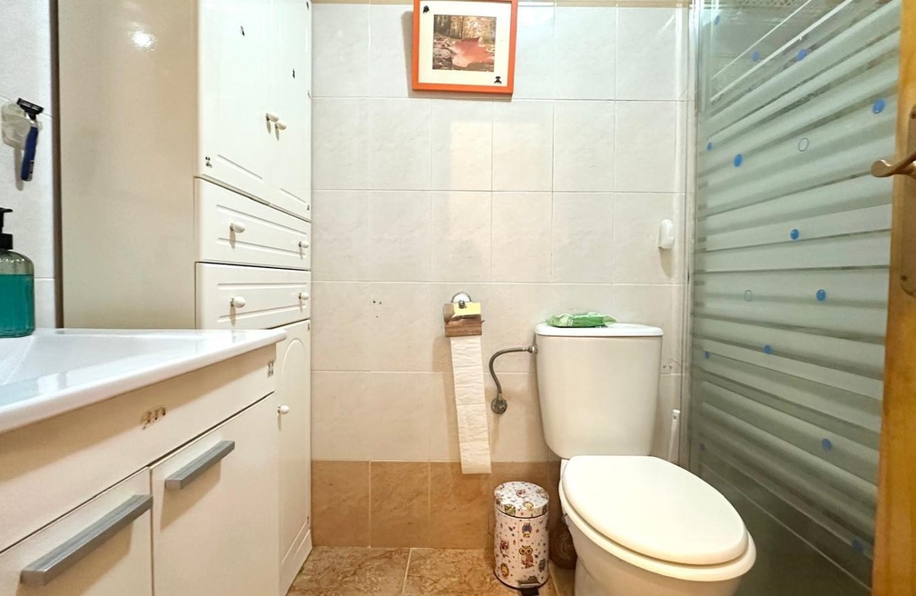 Herverkoop - Bungalow -
Torrevieja - Torretas